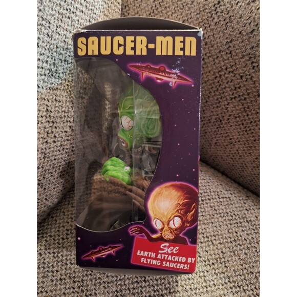 MINT Invasion Of The Saucer Men Bobble Head  Funko Wacky Wobbler 2010‎ - Picture 3 of 6